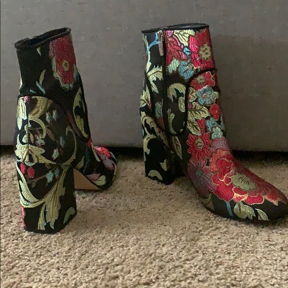 Marc Fisher Retire Booties - Picture 3 of 3